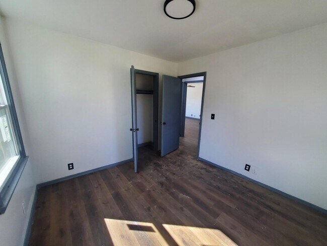 Building Photo - COMING SOON!...Remodeled Free standing home in NE Wichita