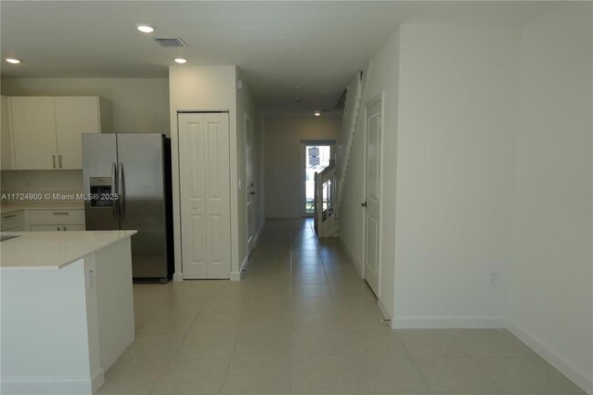 Building Photo - 3 bedroom in Pembroke Park FL 33023