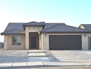 Building Photo - 3 bedroom/2 bath home for Rent