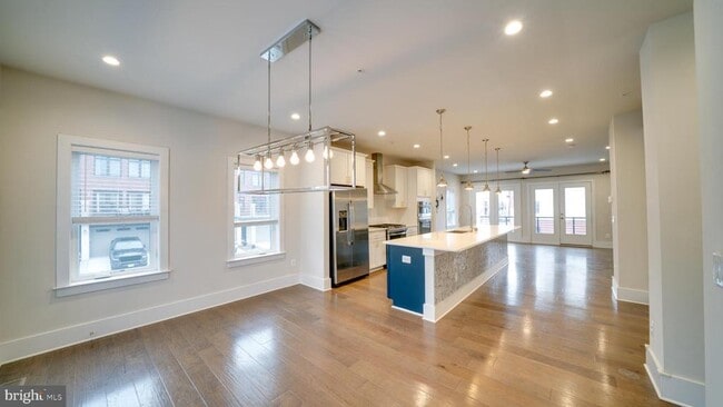 Building Photo - 43057 Pony Truck Terrace