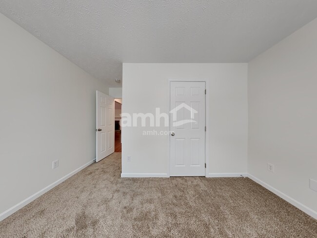 Building Photo - 270 Grayson Manor Dr SW