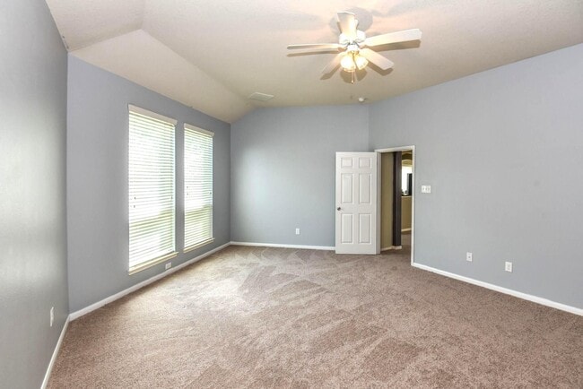Building Photo - 5827 Annatto Dr