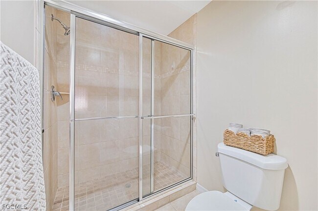 Building Photo - 10020 Maddox Ln