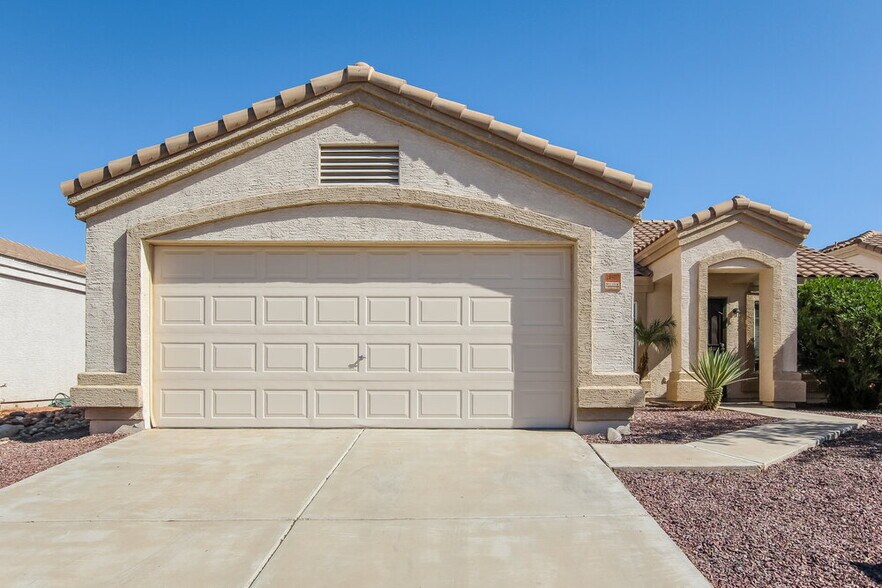 Primary Photo - 18407 N 111th Dr
