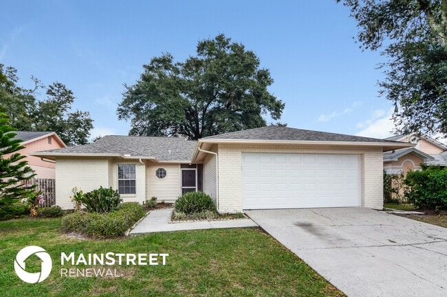 Building Photo - 13210 Silvercreek Dr