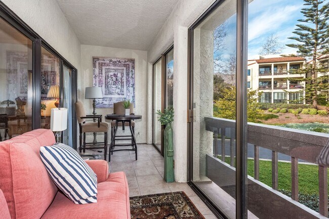 Building Photo - Unfurnished Spacious Montecito Shores 1700...