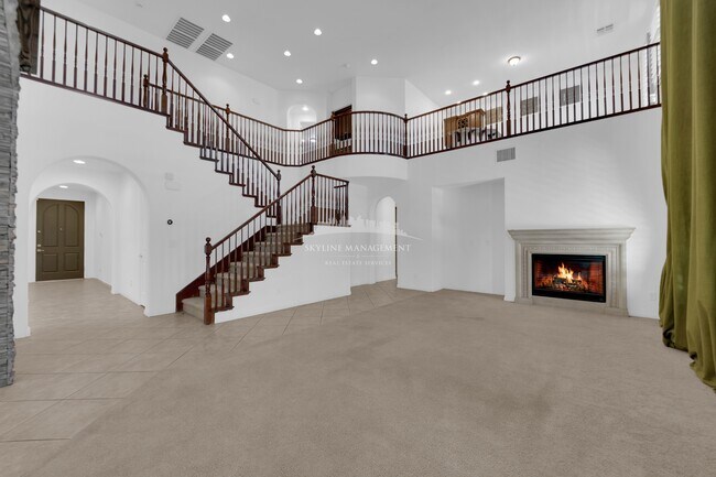 Building Photo - 8445 Cambrils Ave