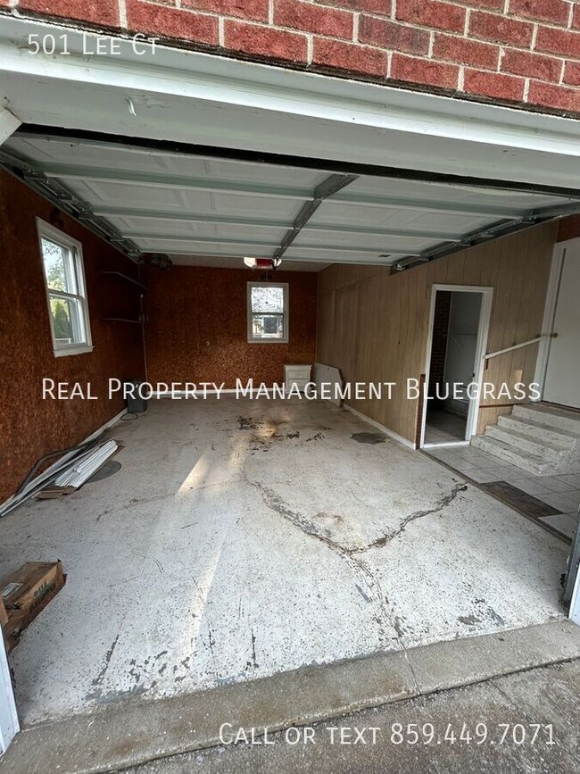 Building Photo - 501 Lee Ct