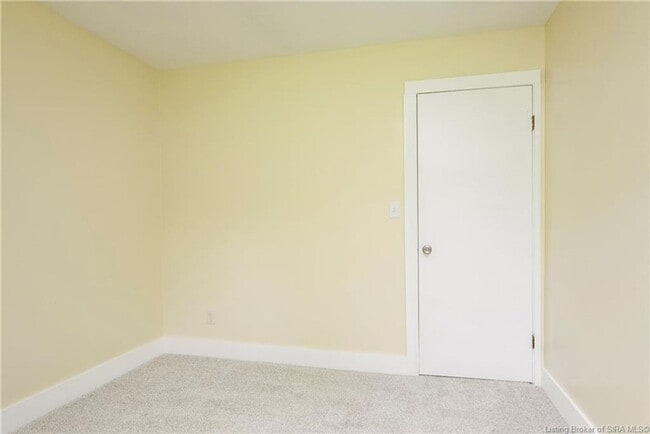 Building Photo - 3 bedroom 1.5 bath house for rent