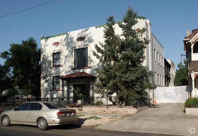 Building Photo - Dallas Apartments
