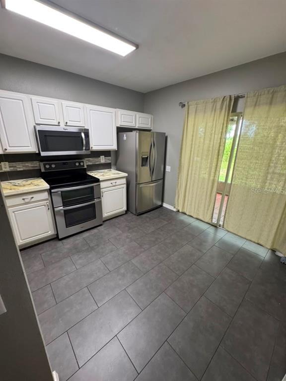 Building Photo - 2454 Lake Woodberry Cir