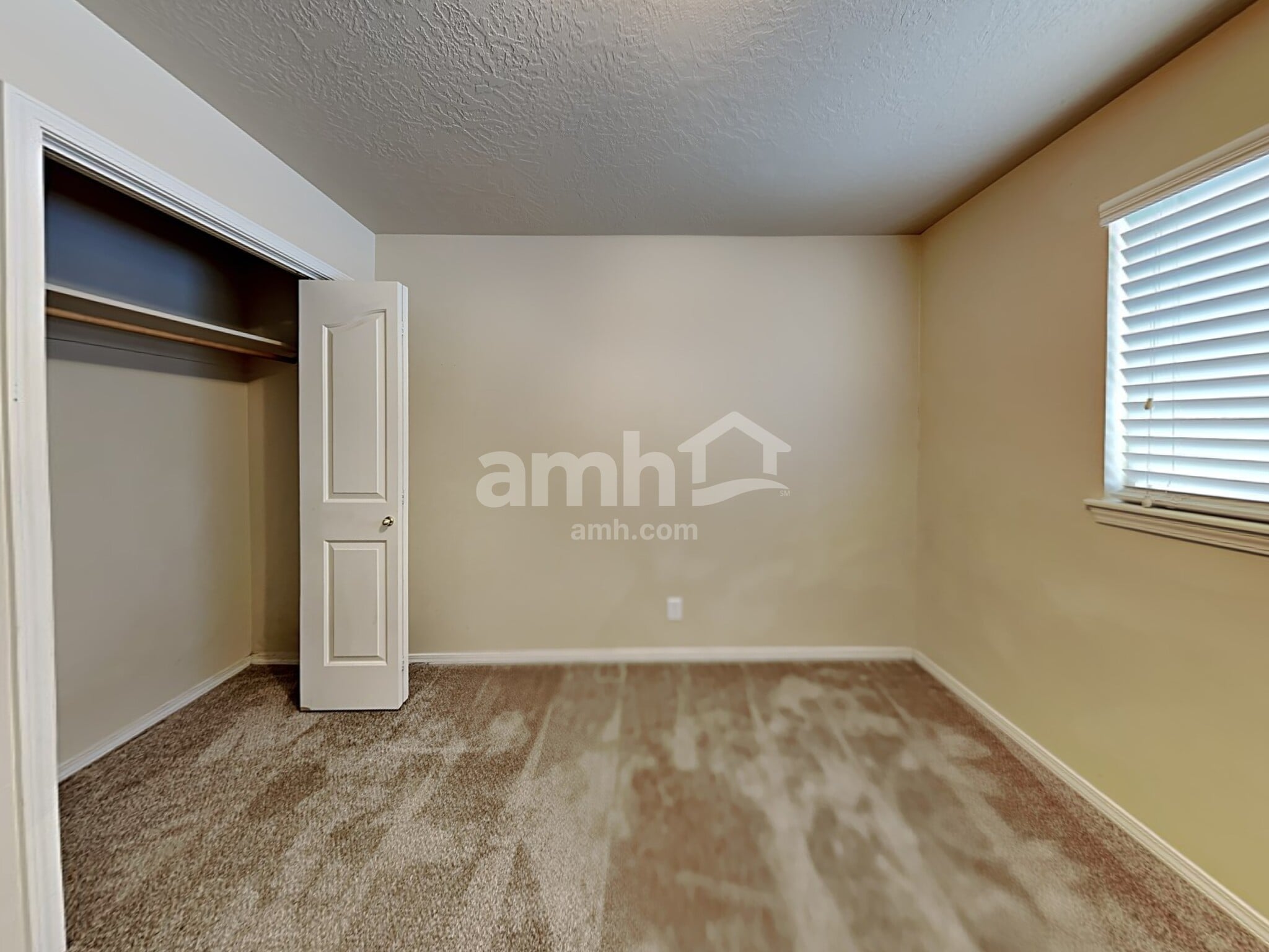 Building Photo - 37 Boardwalk Way