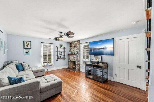 Building Photo - 1654 Highland Ave