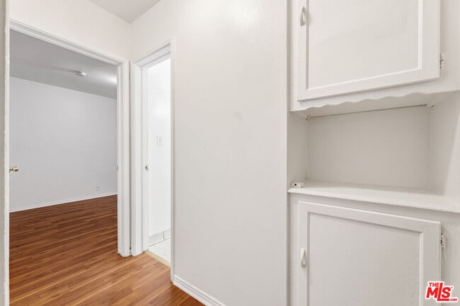 Building Photo - 5304 Kinston Ave