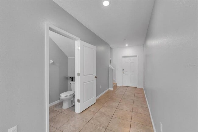 Building Photo - 6821 Blue Moon Wy