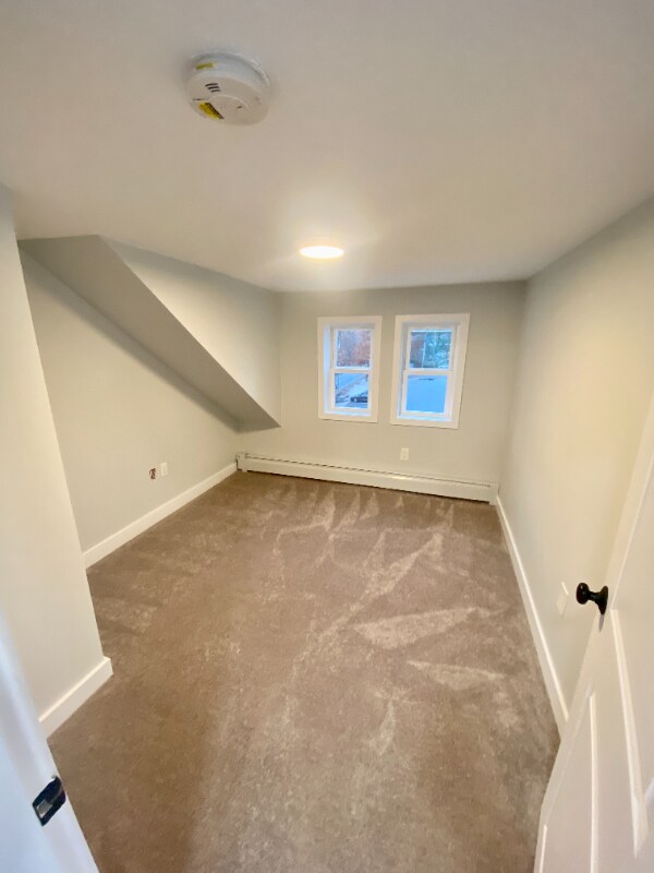 Building Photo - 114 Forest Ave