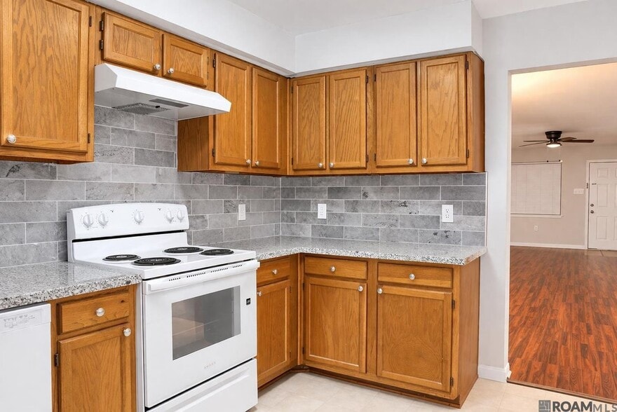 Building Photo - 224 Ocean Dr