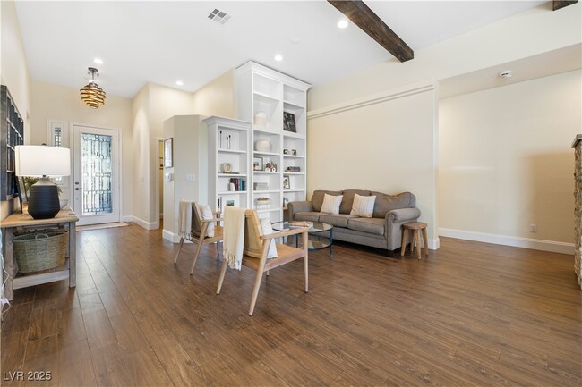 Building Photo - 10520 Narra Pl