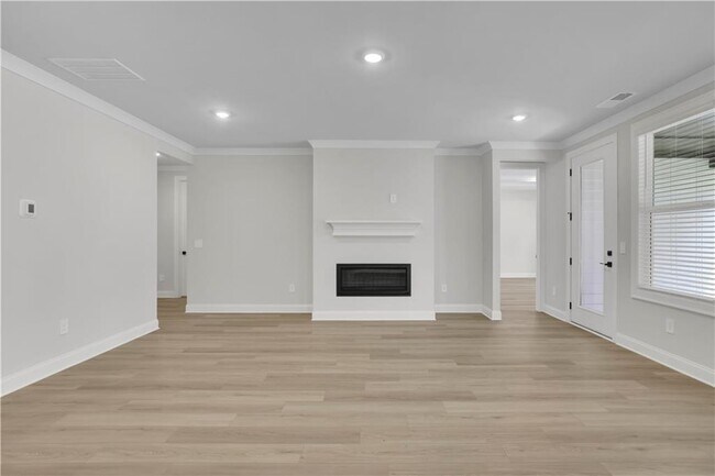 Building Photo - 5907 Cabernet Ln