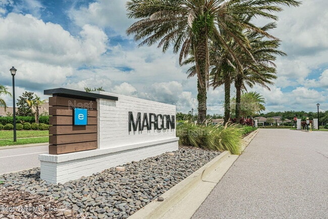 Building Photo - 10682 Aventura Dr