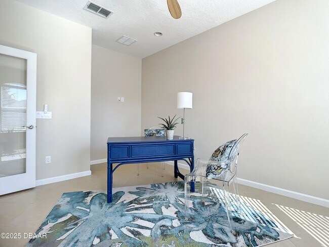 Building Photo - 321 Compass Rose Dr
