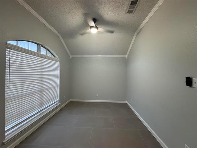Building Photo - 5616 Indian Hill Dr