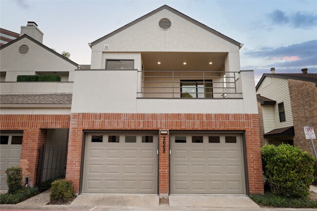 Building Photo - 2668 Bering Dr