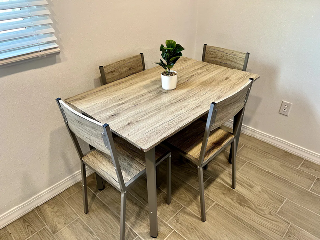 Dining Table - 1111 N Stevens St