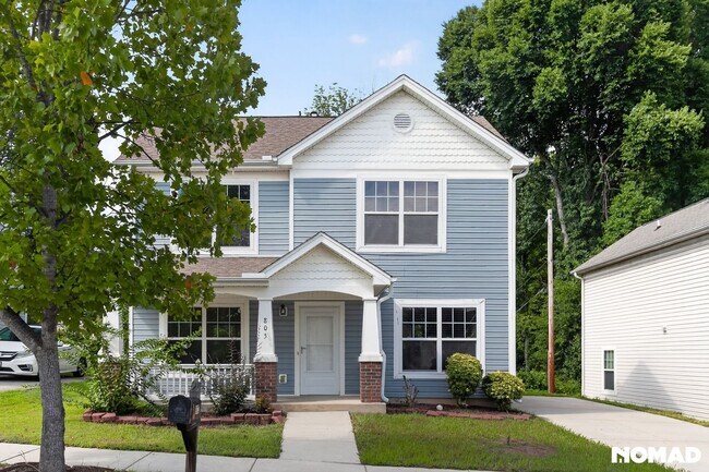 Building Photo - 805 Hopewell St