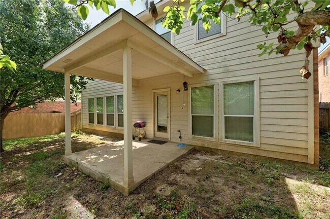 Building Photo - 2049 Rachel Ln