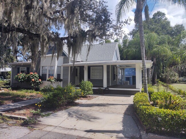 Building Photo - 1403 Indian River Ave