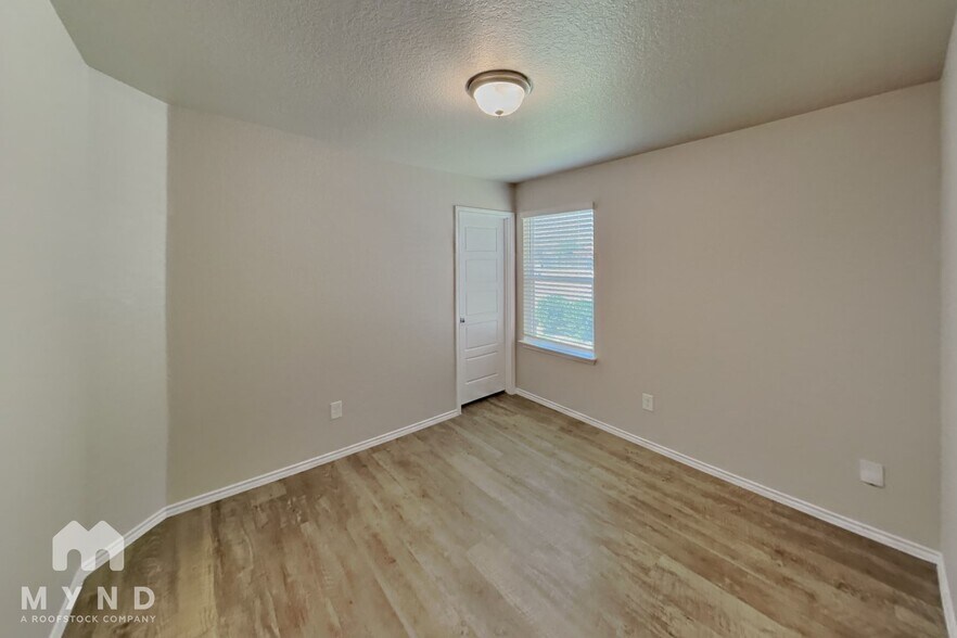Building Photo - 12920 Cicely Ct