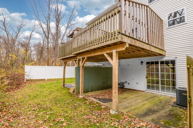 Building Photo - 3 Periwinkle Ln