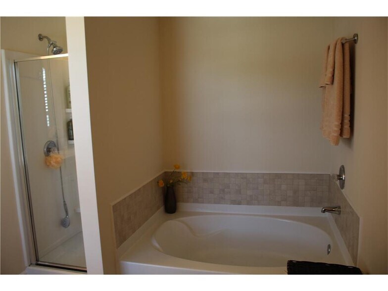 Building Photo - 2795 Belleglade Pointe