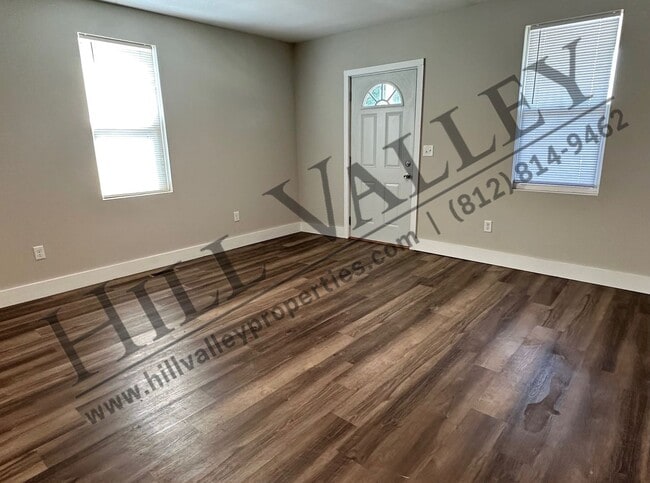 Building Photo - Two Bedroom Home, Close to Downtown/ISU Campus