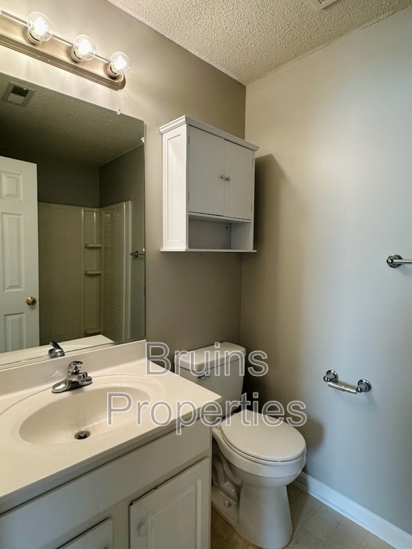 Building Photo - 6113 Hedgecock Cir