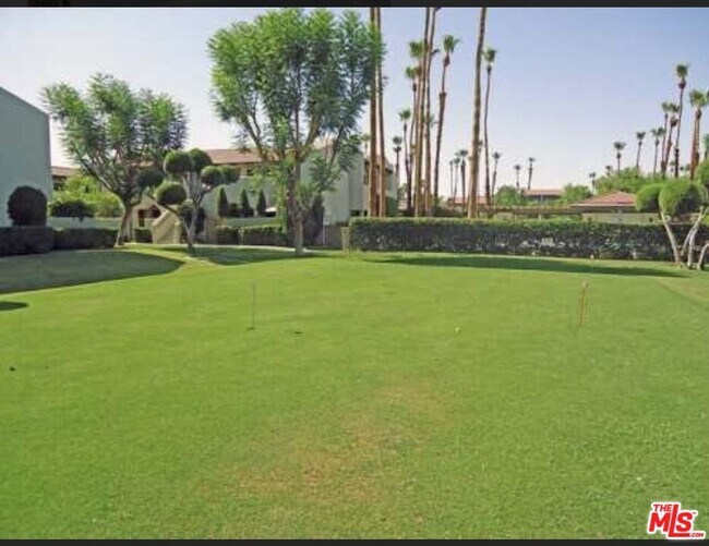 Building Photo - 351 N Hermosa Dr