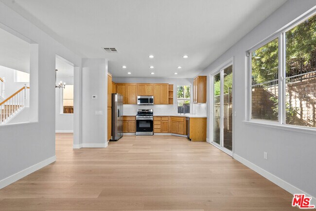 Building Photo - 30311 Ashfield Ct