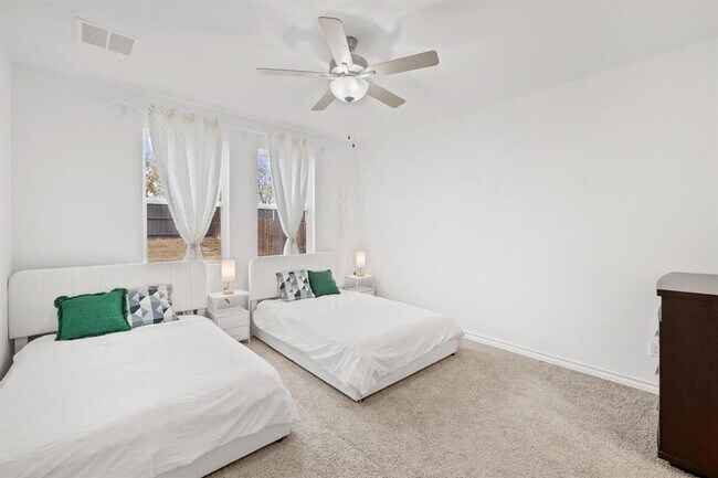 Building Photo - 116 Thurman Holt Rd