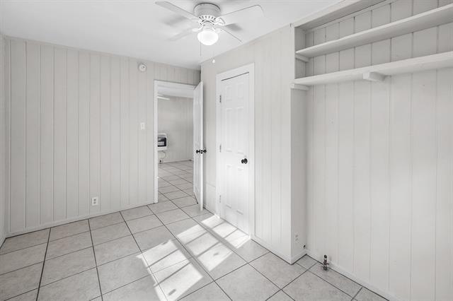 Building Photo - 208 3rd St