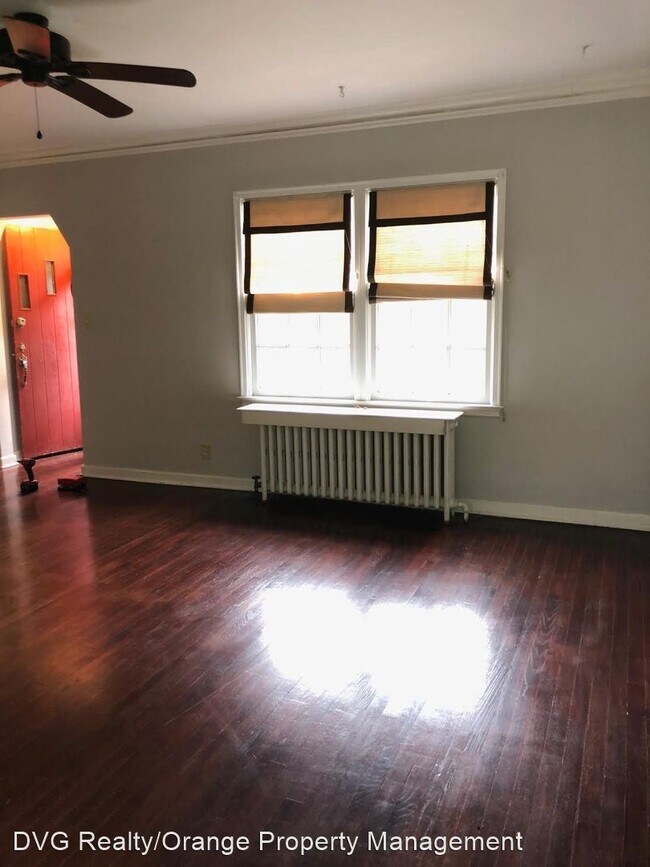 Building Photo - 4178 Cass St