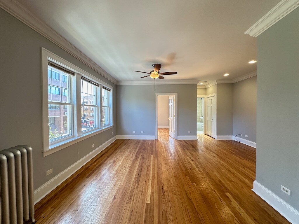 Building Photo - 4414 N Rockwell St