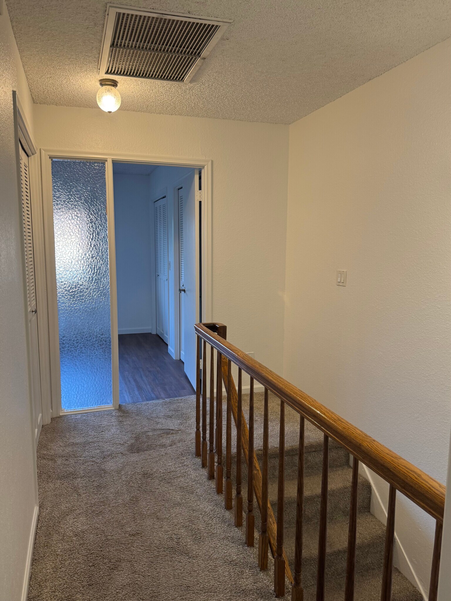 Building Photo - 1550 N Stapley Dr