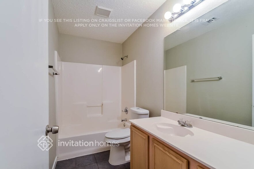Building Photo - 4801 Mountain Ridge Ln