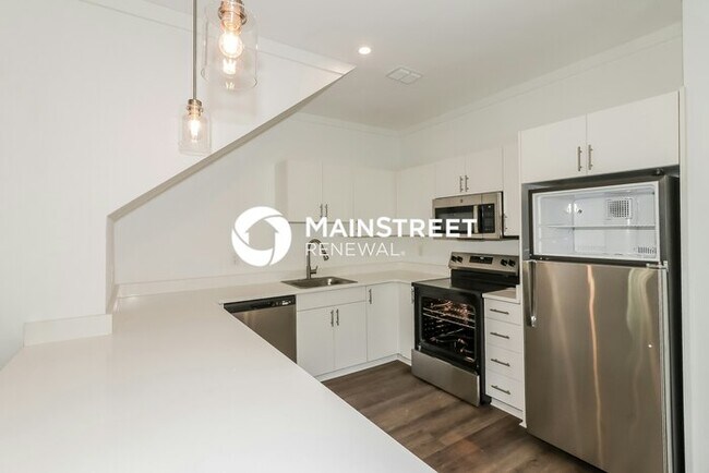 Building Photo - 3 Bedroom Pet-Friendly Home in Houston, TX with Main Street Renewal