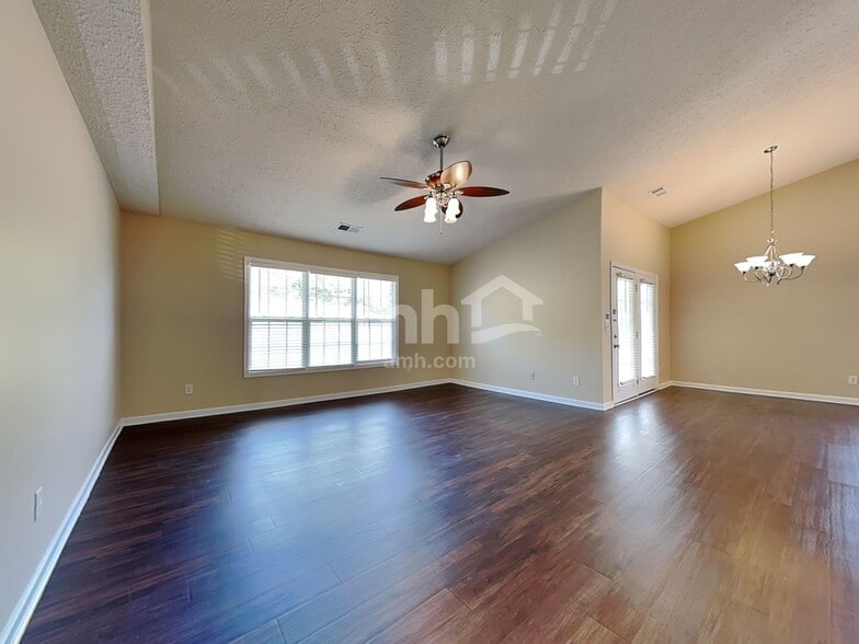 Building Photo - 756 Ginger Ridge Dr