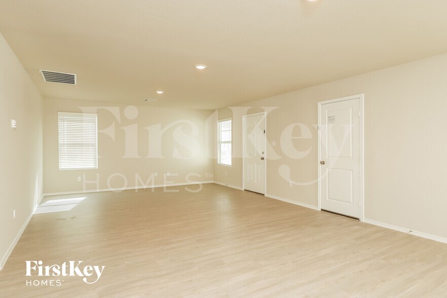 Building Photo - 14919 Watson Mill