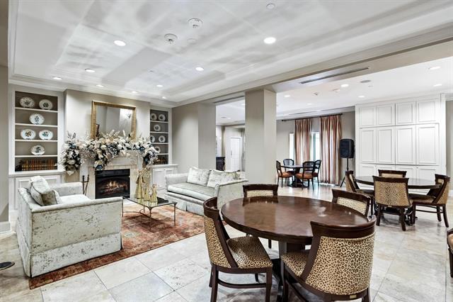 Building Photo - 4242 Lomo Alto Dr