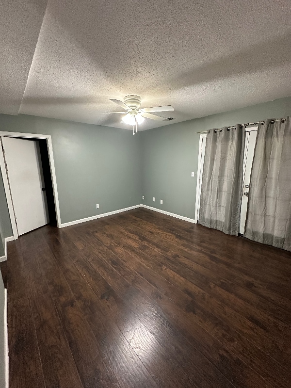 Building Photo - 2133 Quail Creek Dr