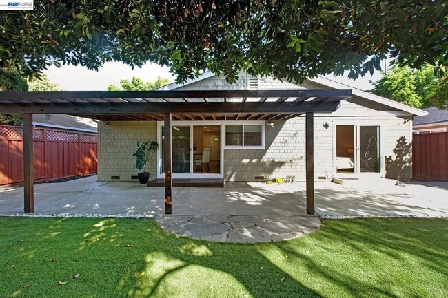 Building Photo - 238 Arbor Valley Dr